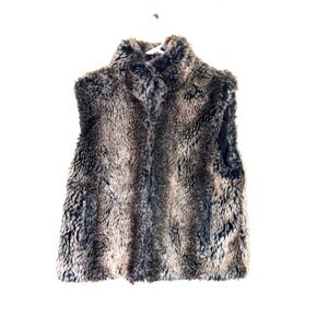 Faux Fur Brown Women's Vest - Cozy Plush Sleeveless Jacket
